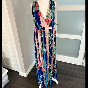 Express Cross Back Color Floral Maxi Dress L